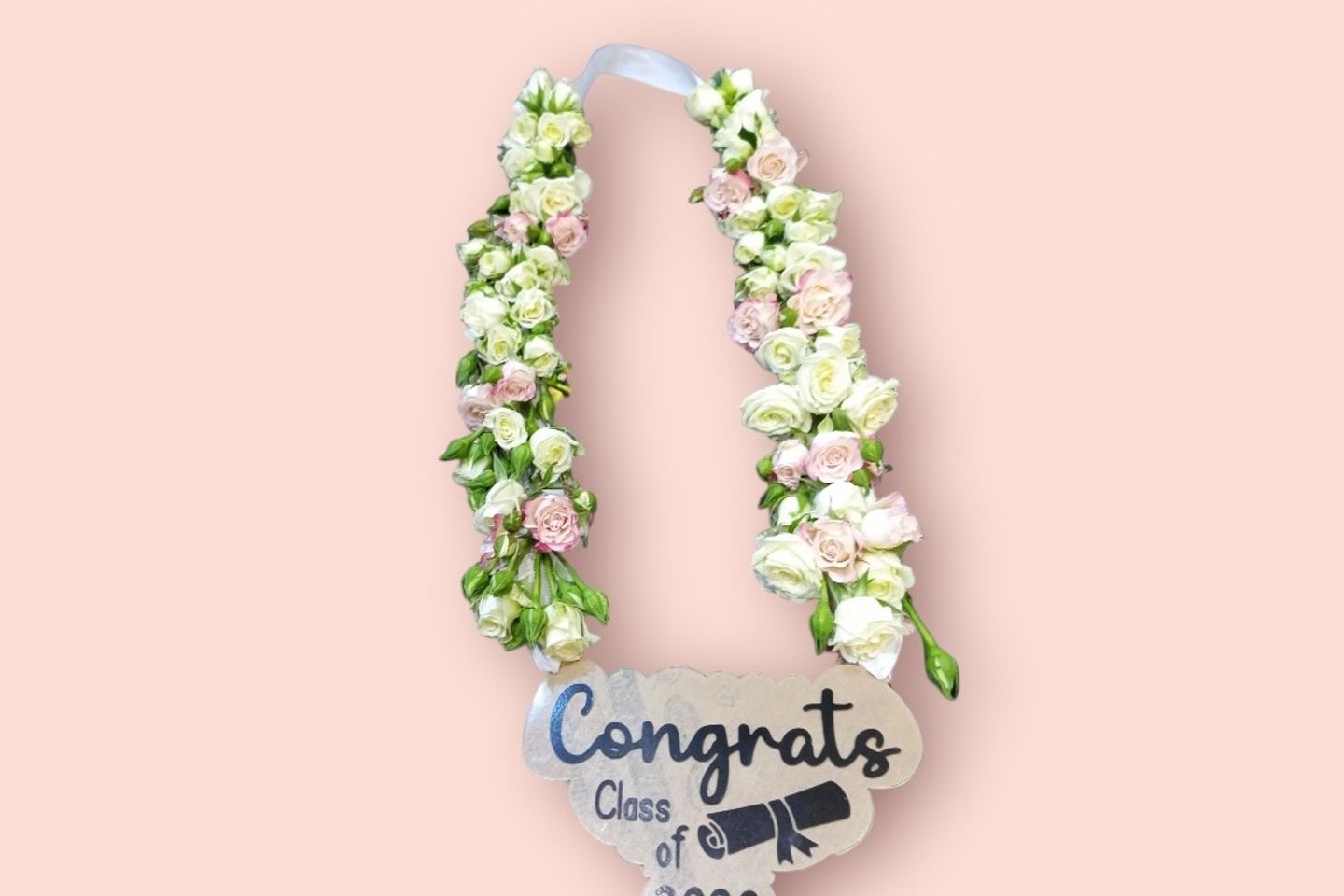 Graduation Necklace With Natural Flowers And The Phrase Congrats