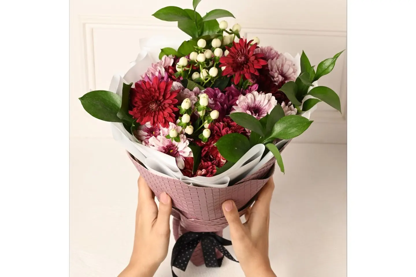 باقة سيزونال فلاور مودرن