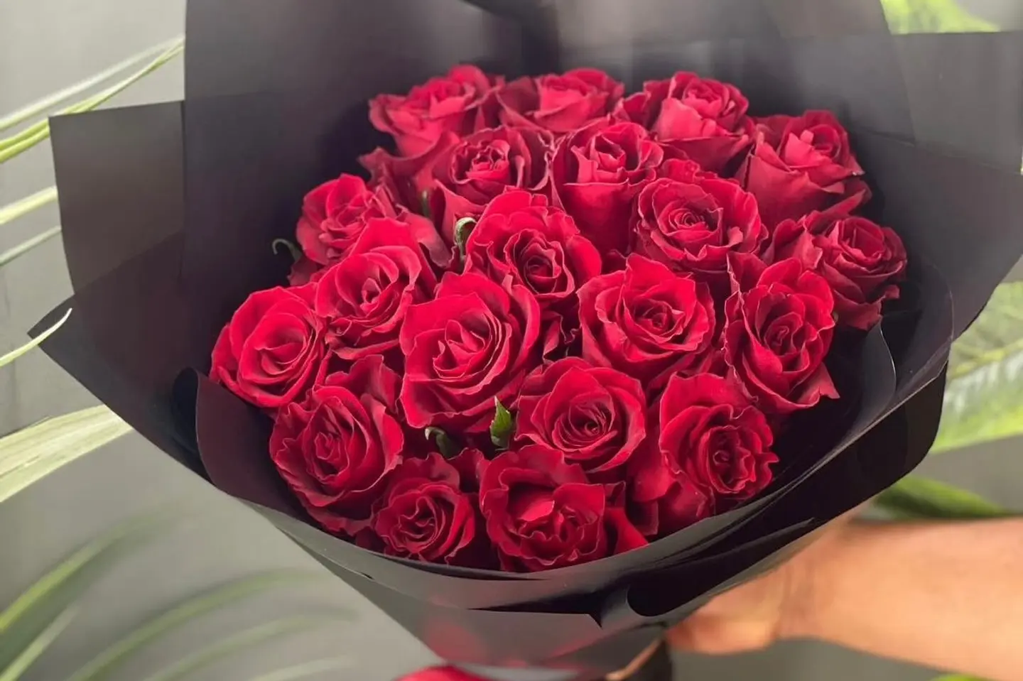 بوكيه احمر متوسط