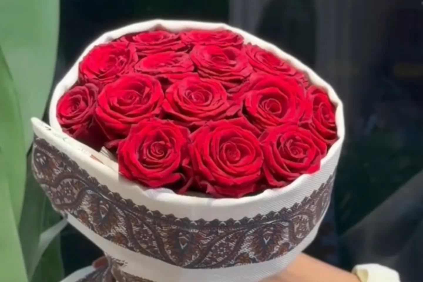 Kashmiri Shawal Bouquet