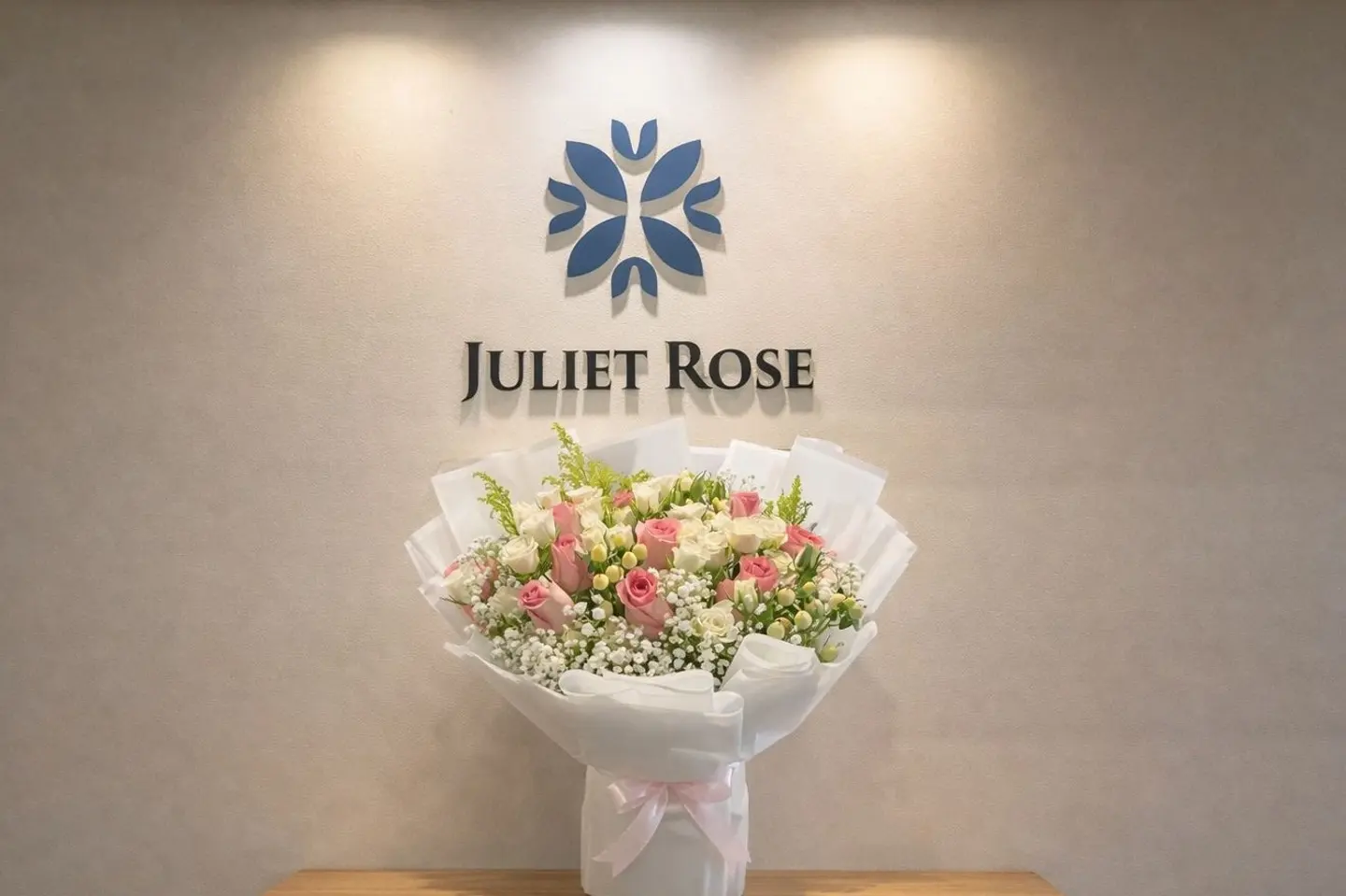 Bouquet Of Pink And Whit 2216625