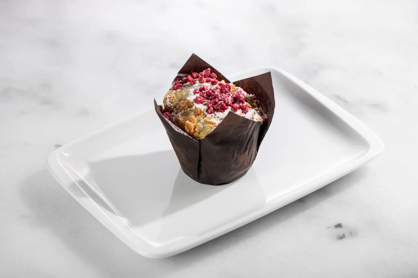 مافن بالتوت الأحمر