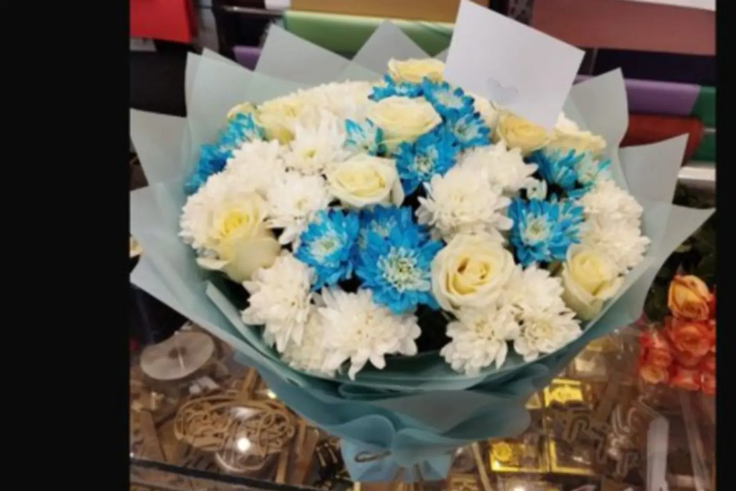 Heavenly Rose Bouquet   Tiffany Cover