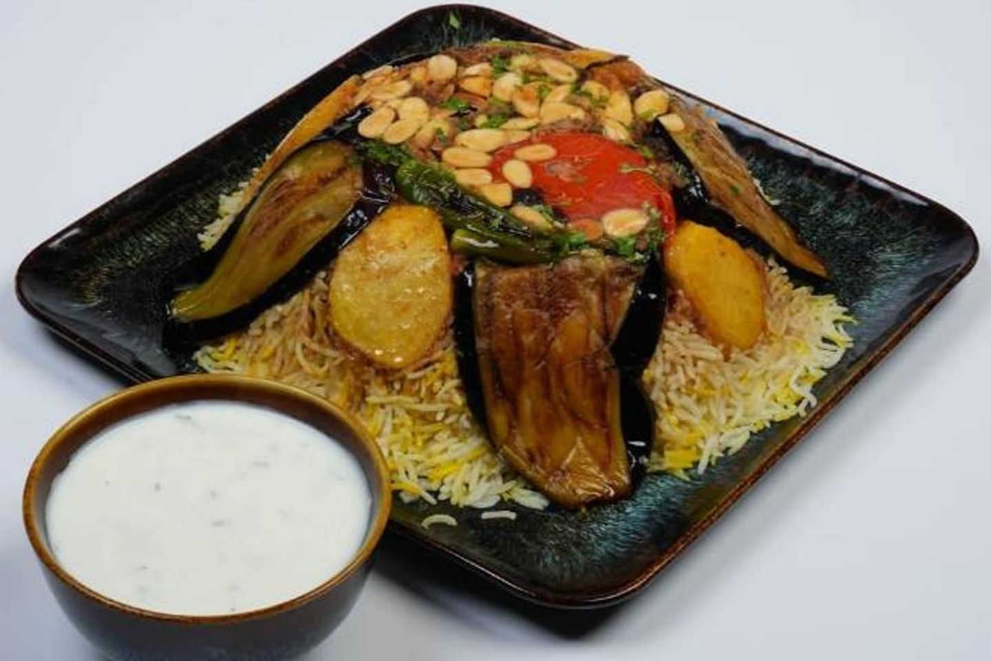 مقلوبه دجاج