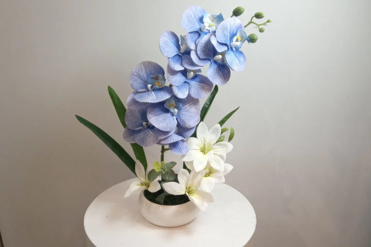 Vase With Artificial Flowers Number 22