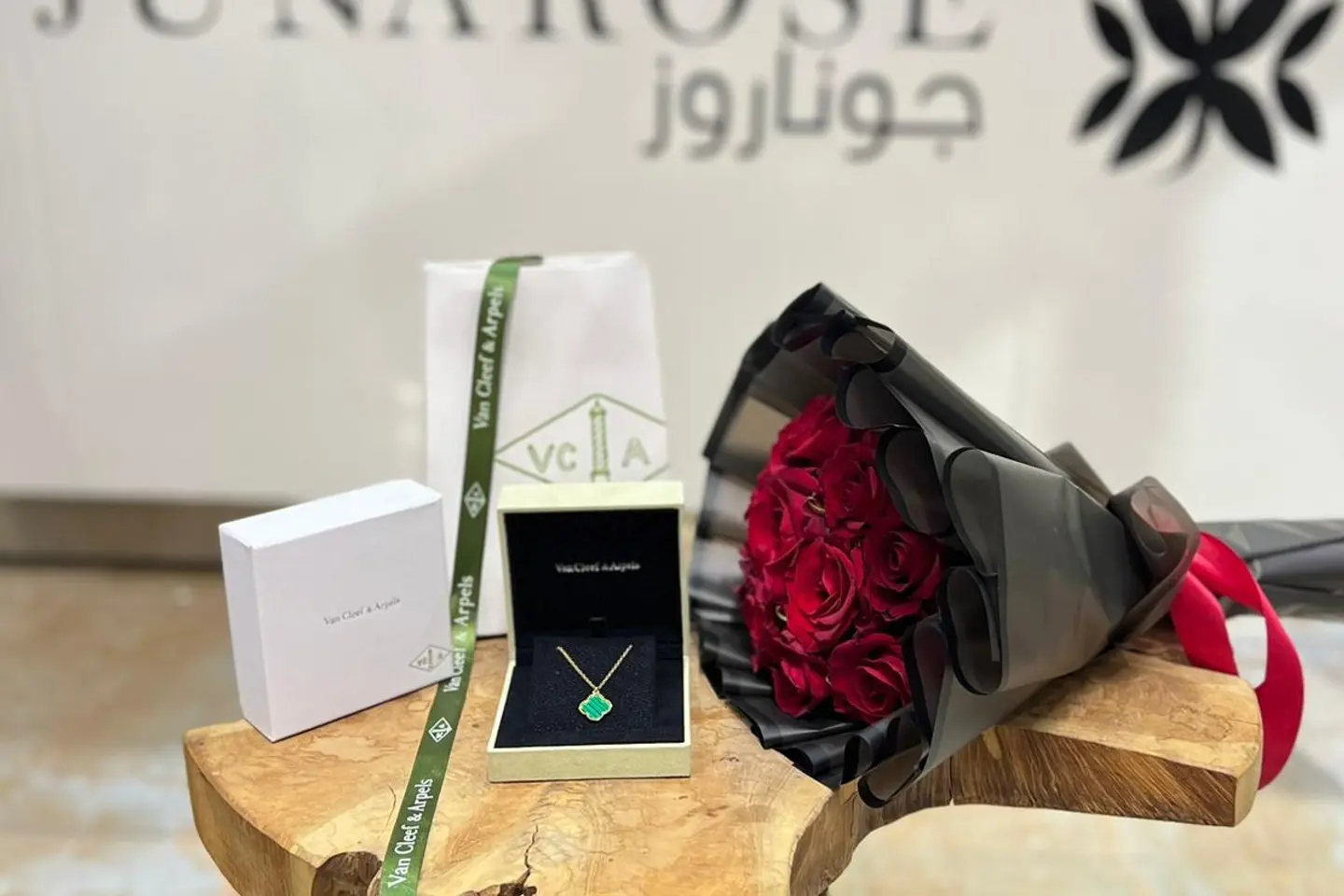 فان كليف و ورد ٥