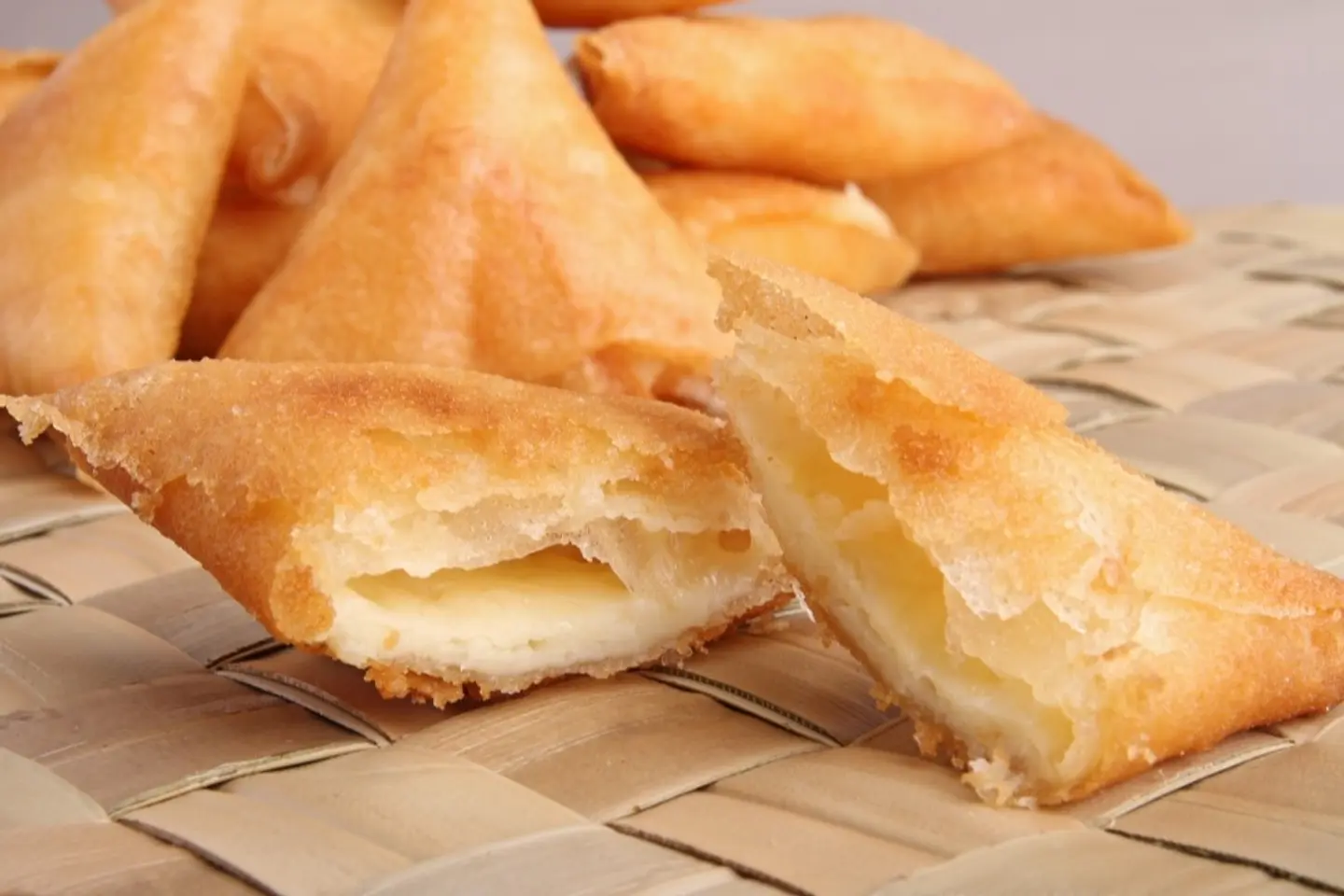 Cheese Sambosa