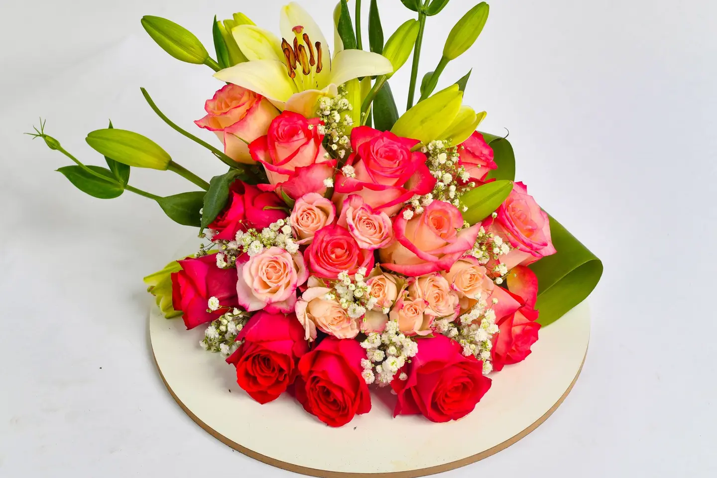 وردة و شتلة ٠٠٠١٩