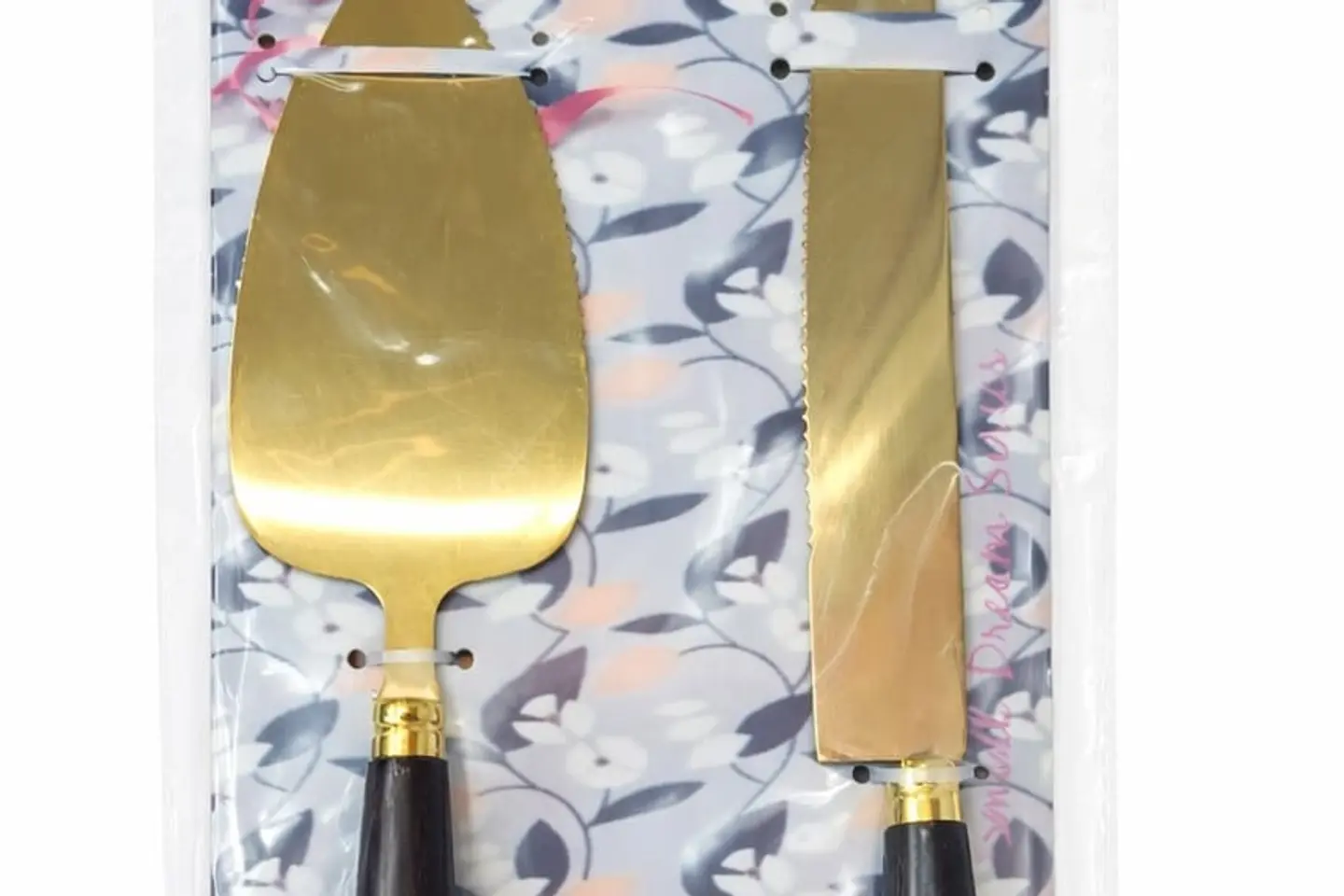 طقم تقطيع الكيك