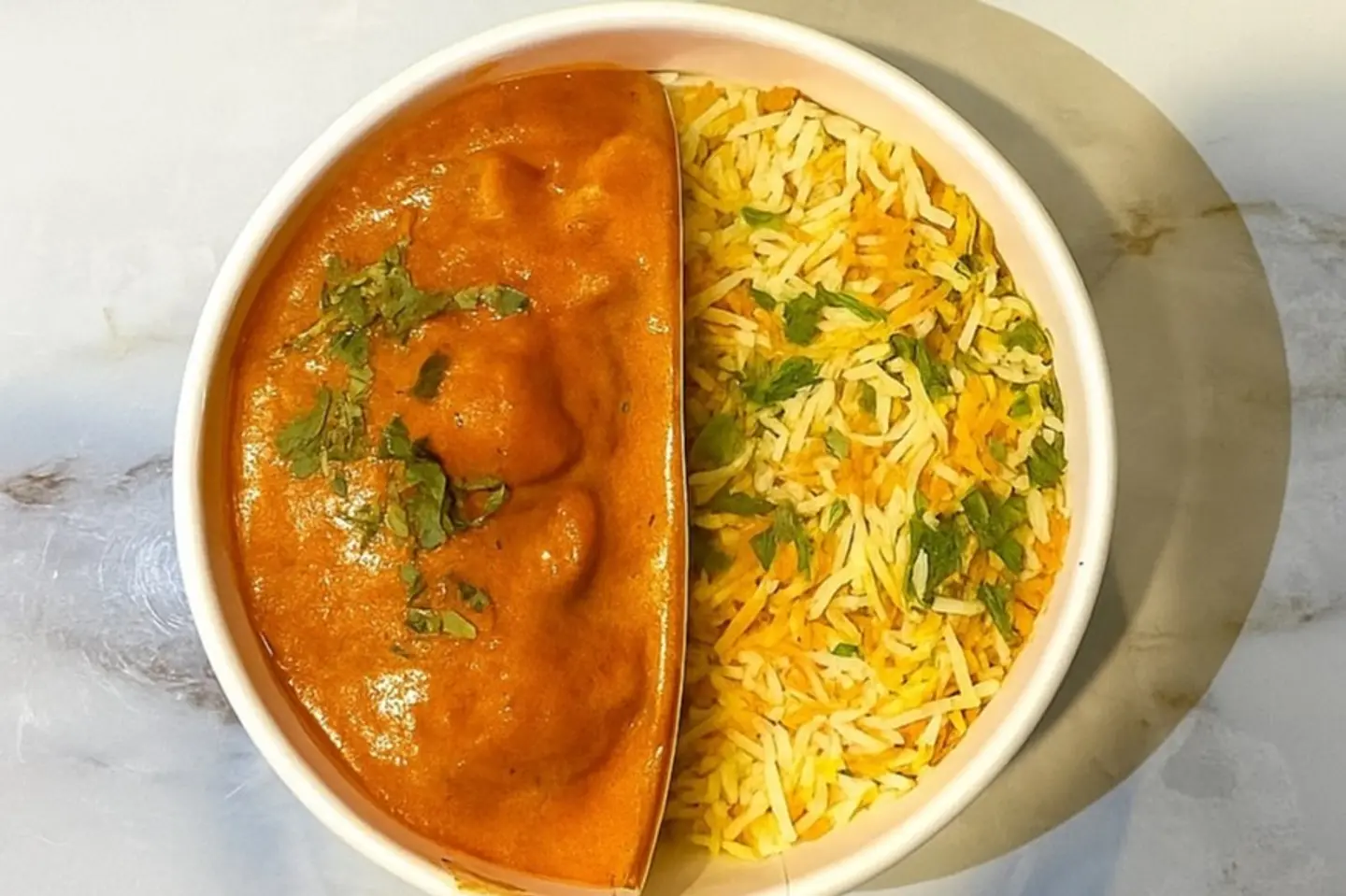 دجاج بالزبدة + برياني سادة