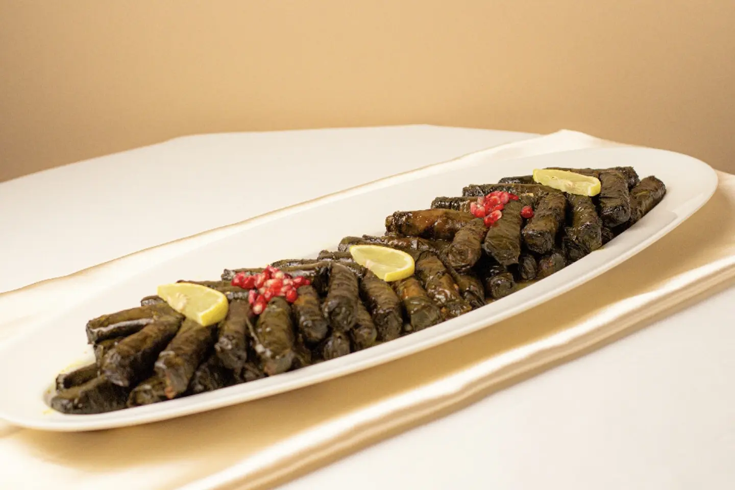 صحن ورق عنب عادي حجم كبير