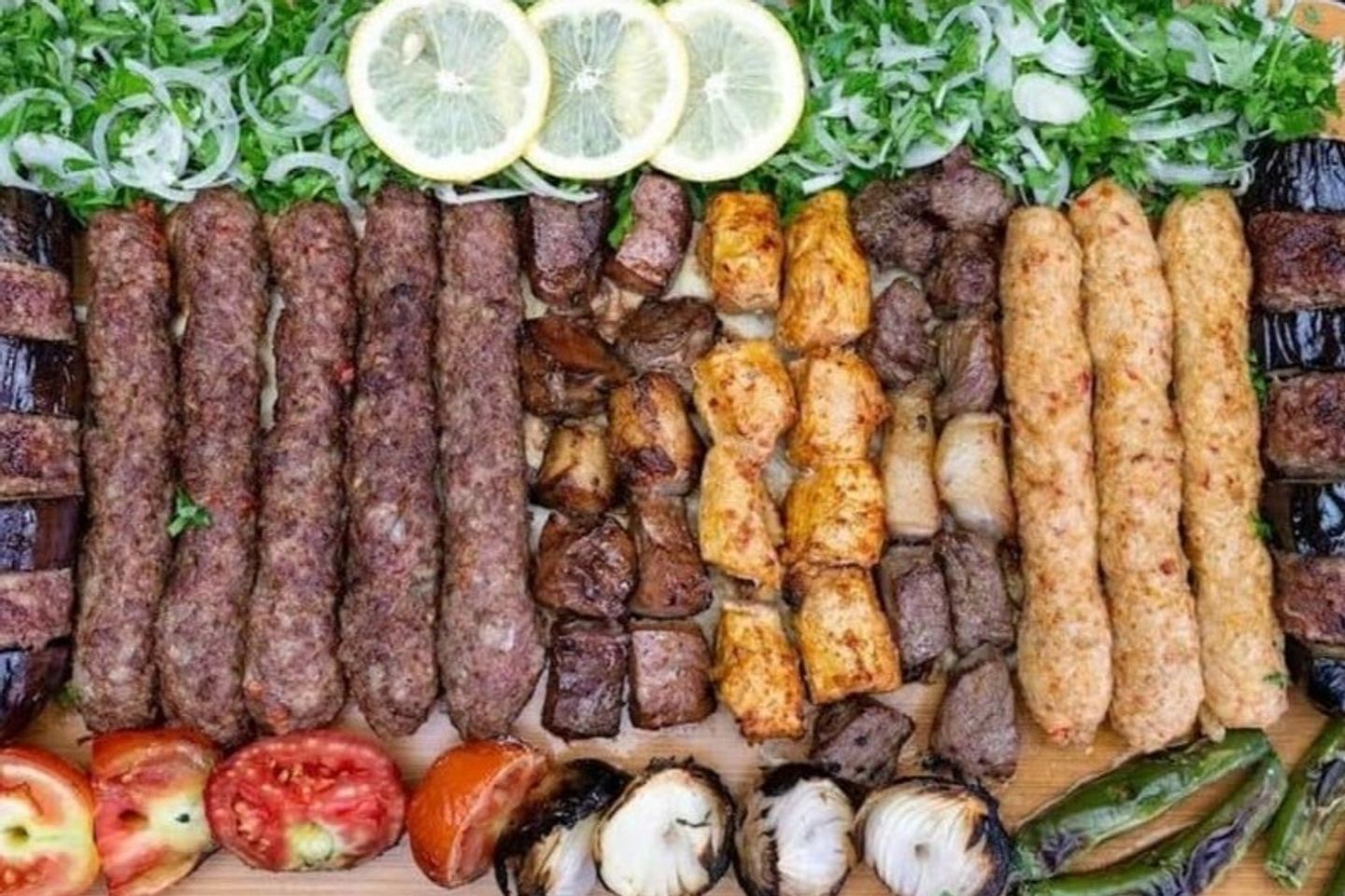 صحن كباب مشكل كبير