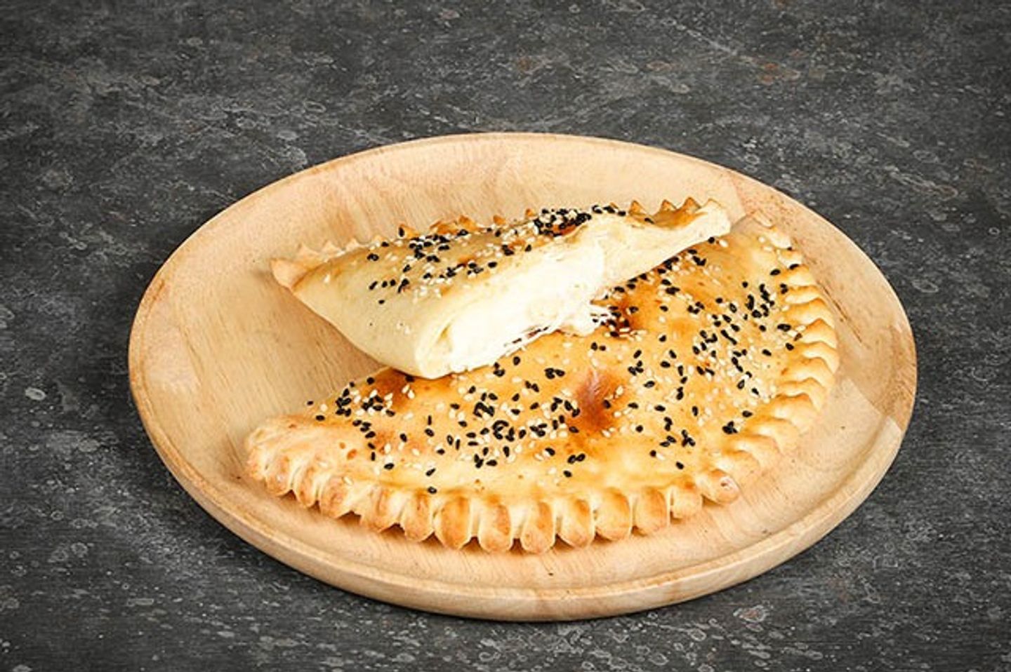 فطائر حلوم