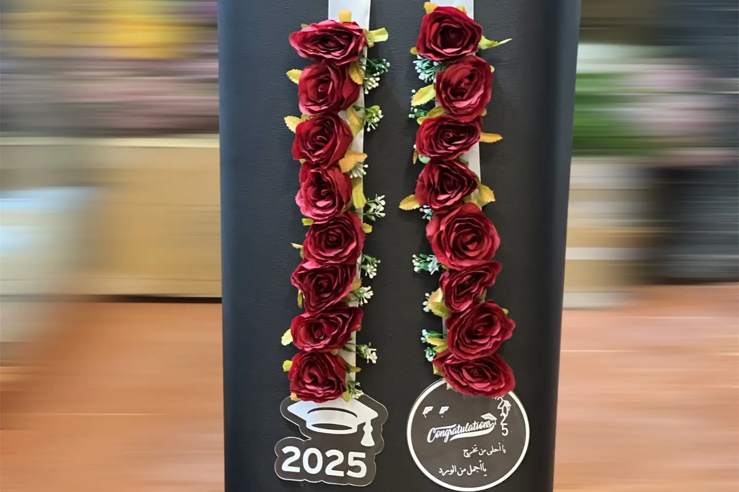 عقد الجوري الاحمر