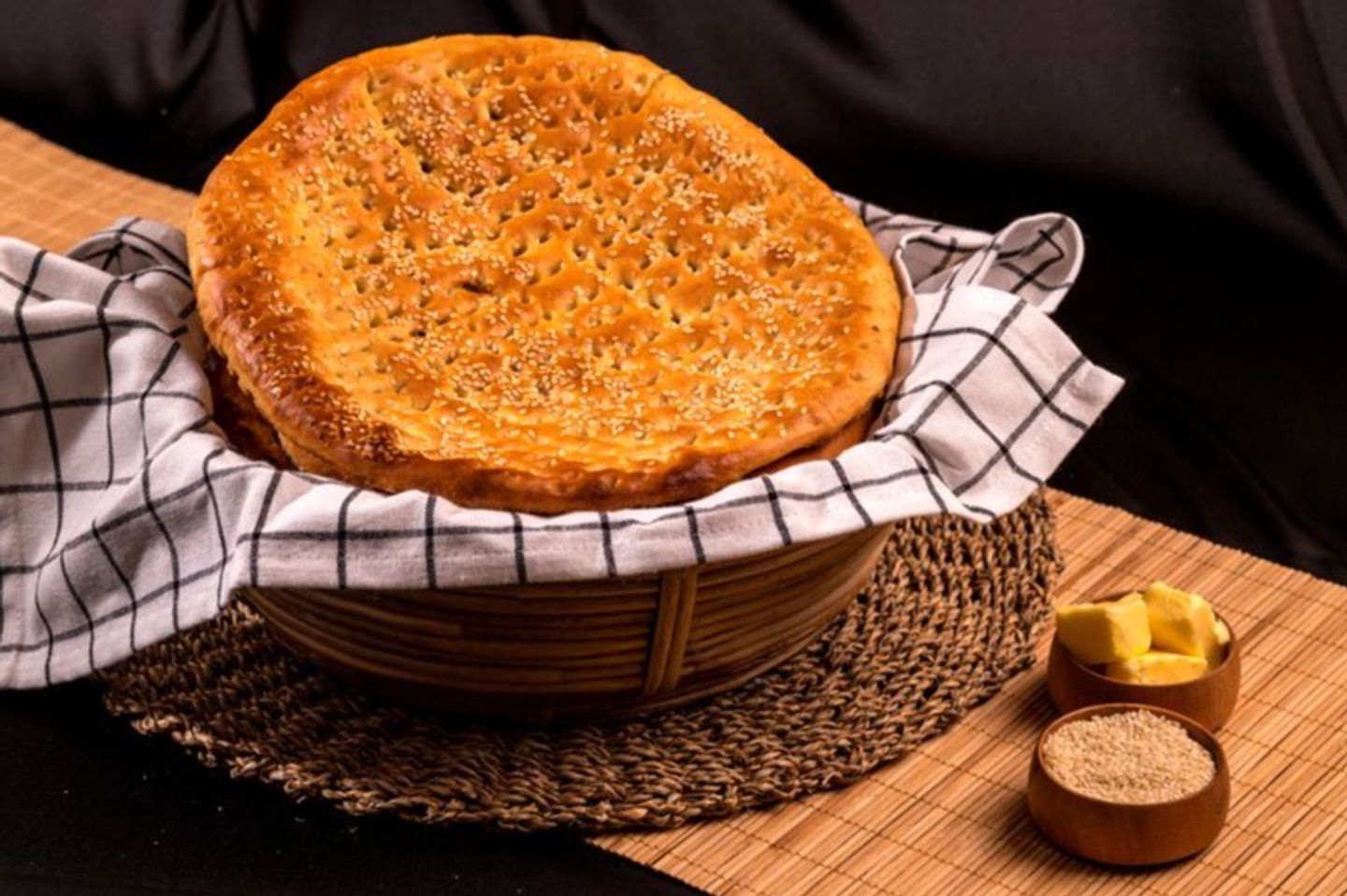 Roghni Butter Naan