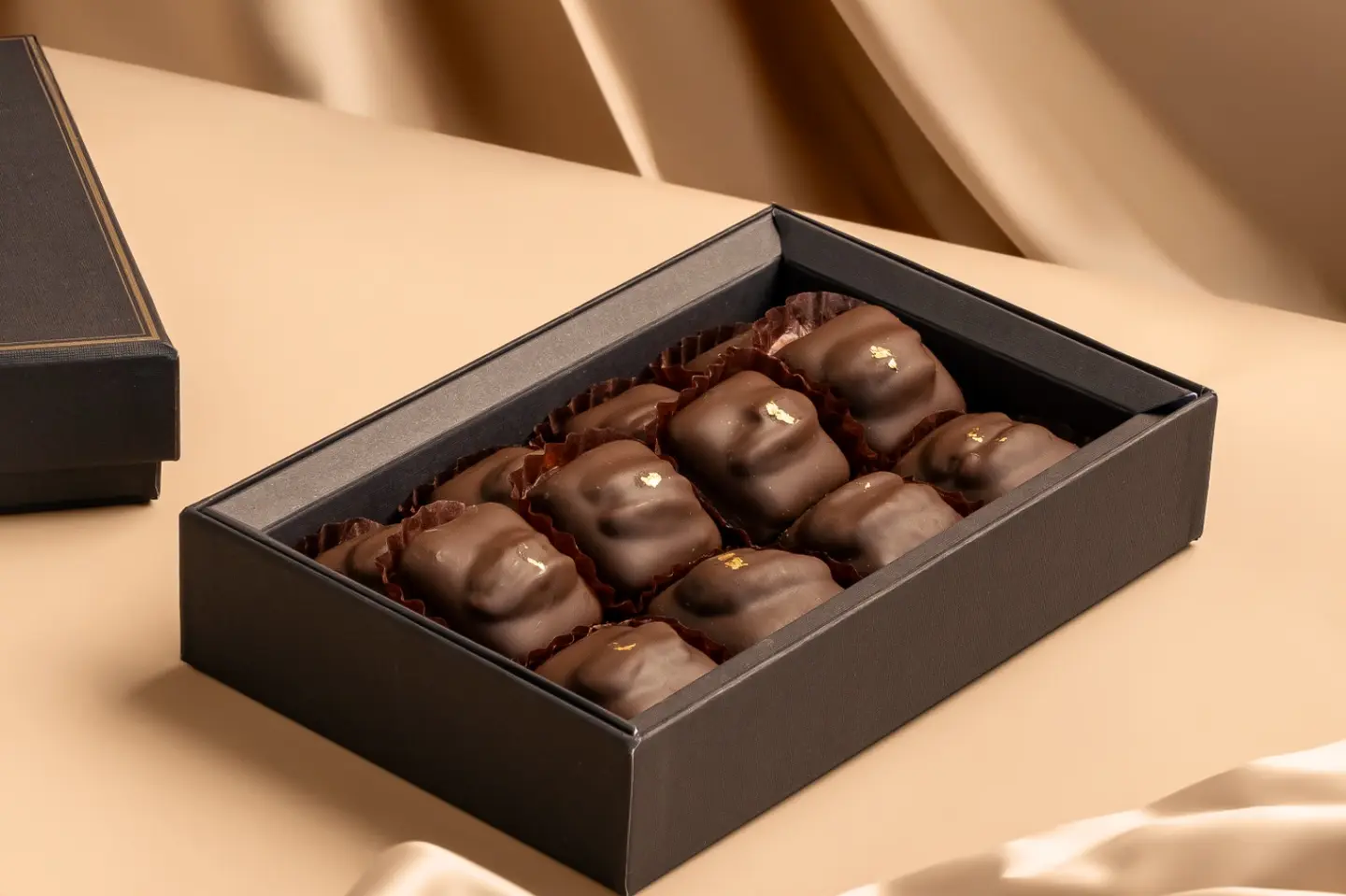 Caramelized Pecan Chocolate Assortment