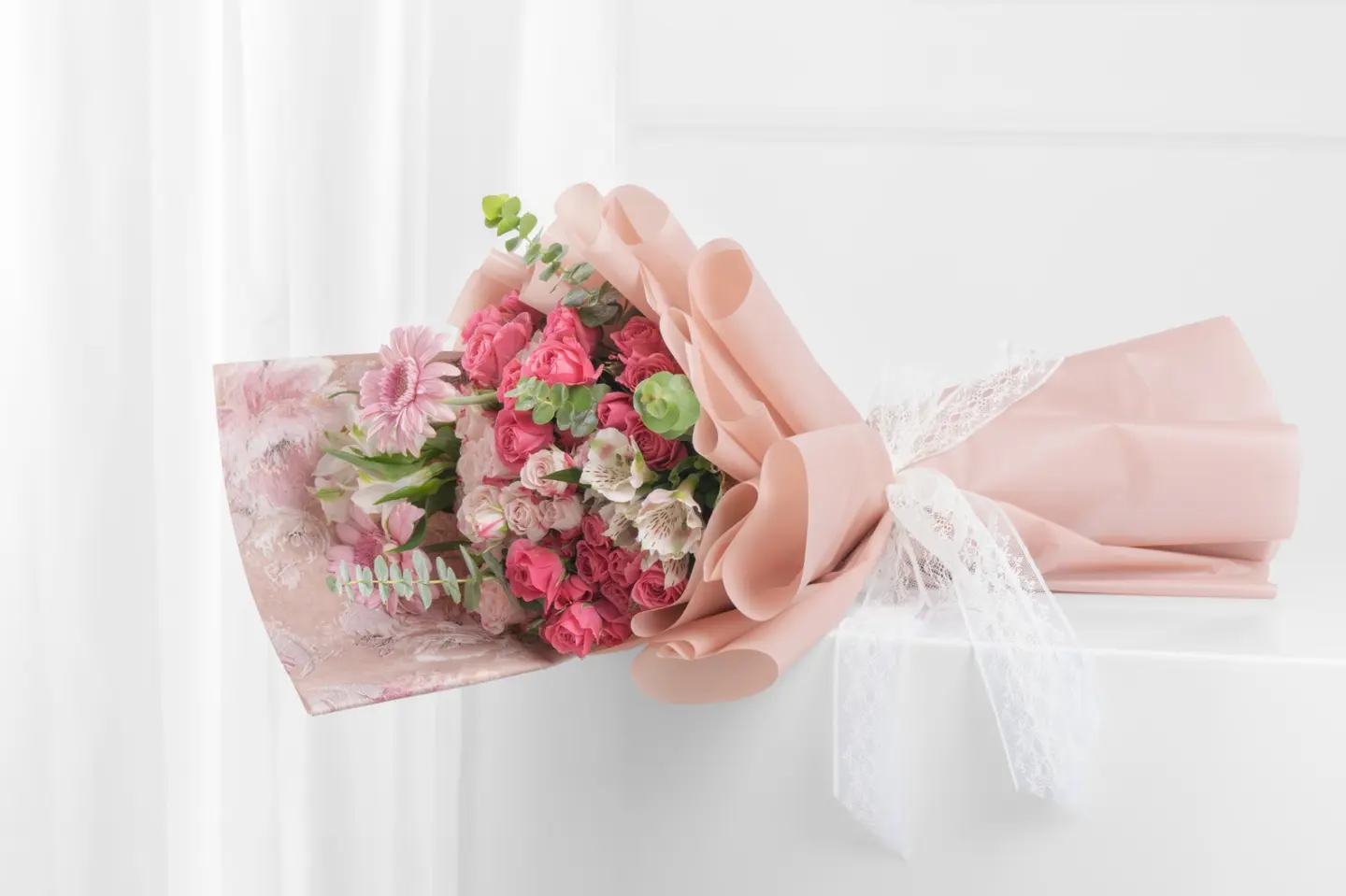 بوكيه فلاورد باقة ثرى – زهور متنوعة