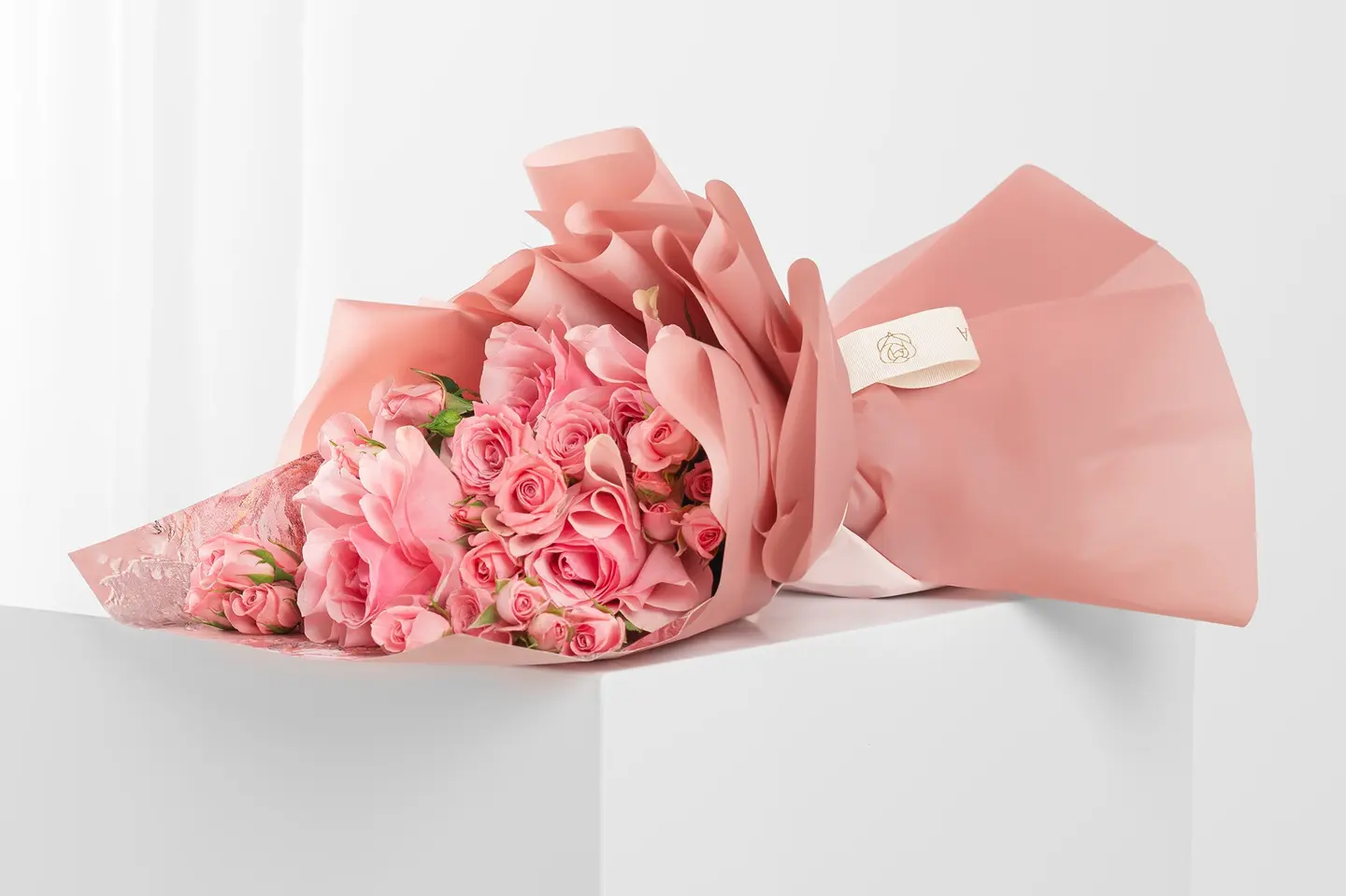 بوكيه فلاورد كوتن كاندي – فلاورد روزيتا