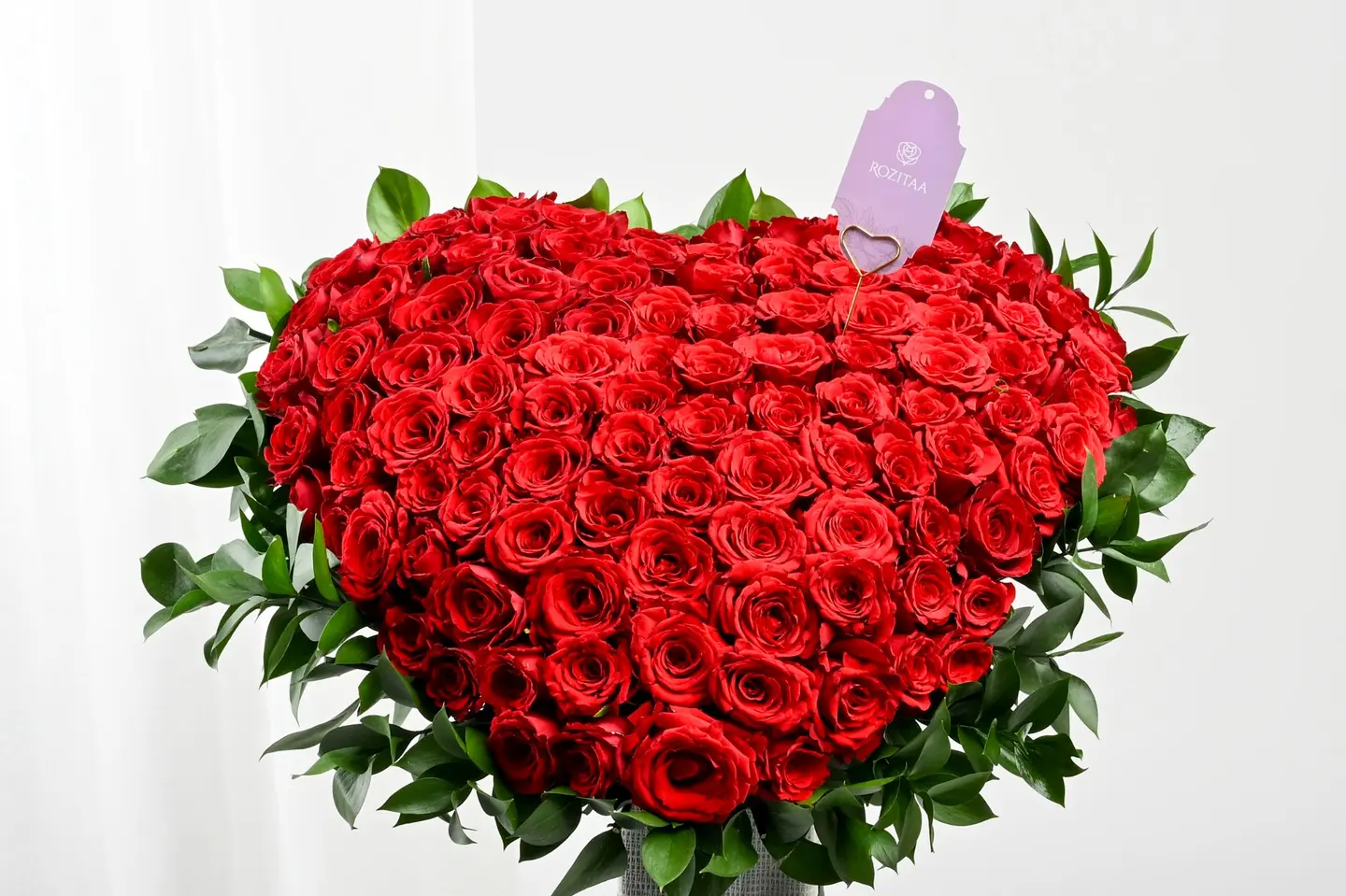 بوكيه فلاورد القلب الأحمر – جوري أحمر