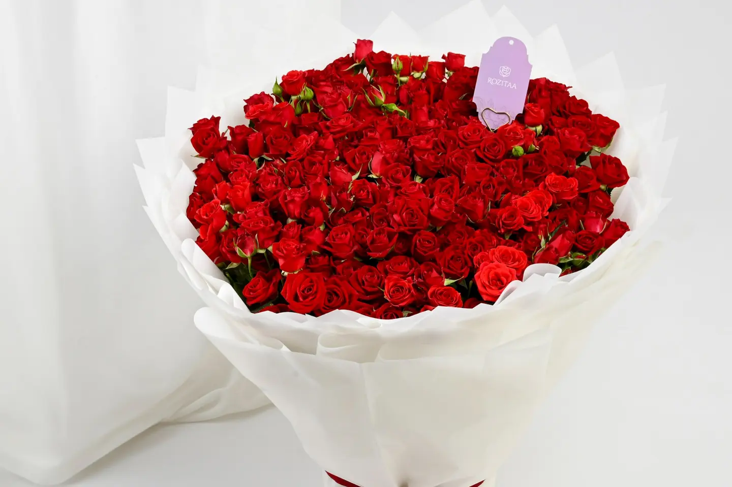 بوكيه ورد الشوق الأحمر – حمراء