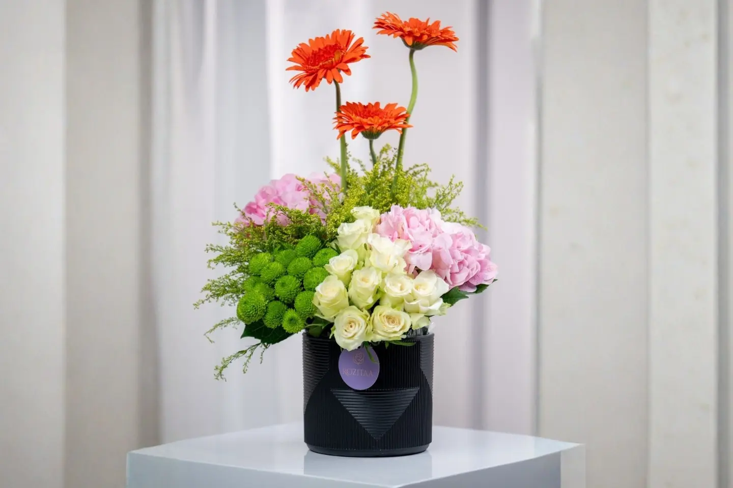 Rose Rhythm Vase – Pink Shades