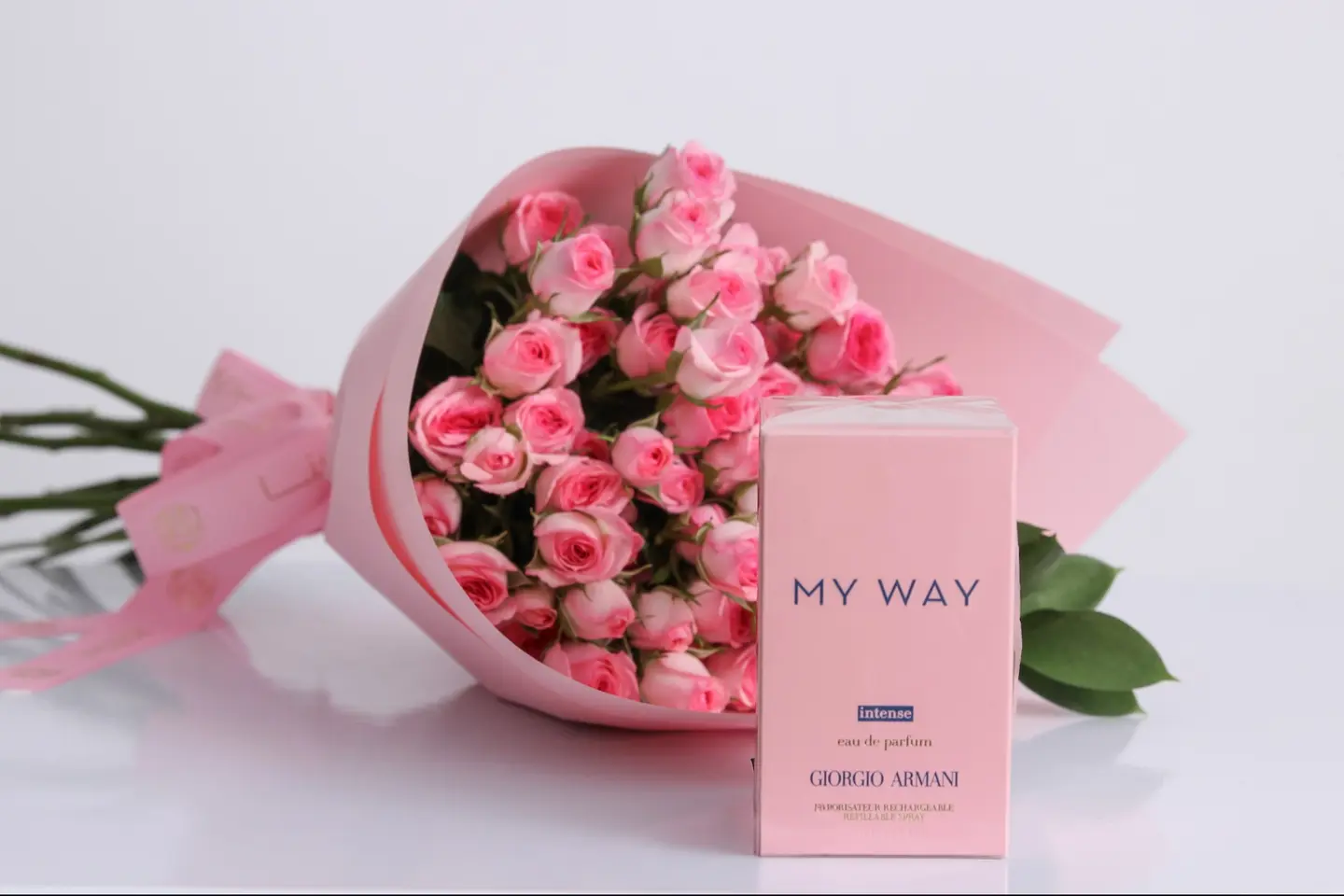 فازة فلاور البيبي روز مع عطر أرماني ماي واي – فلاورد روزيتا