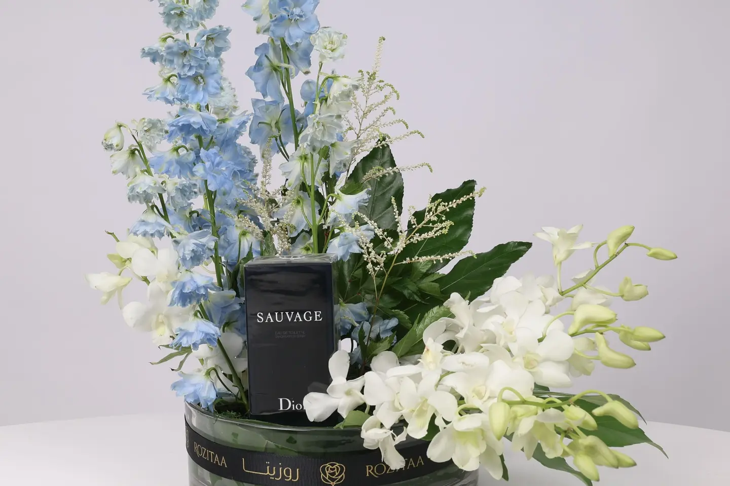 فازة ورد حديقة سوفاج دلفينيوم – ألوان طبيعية