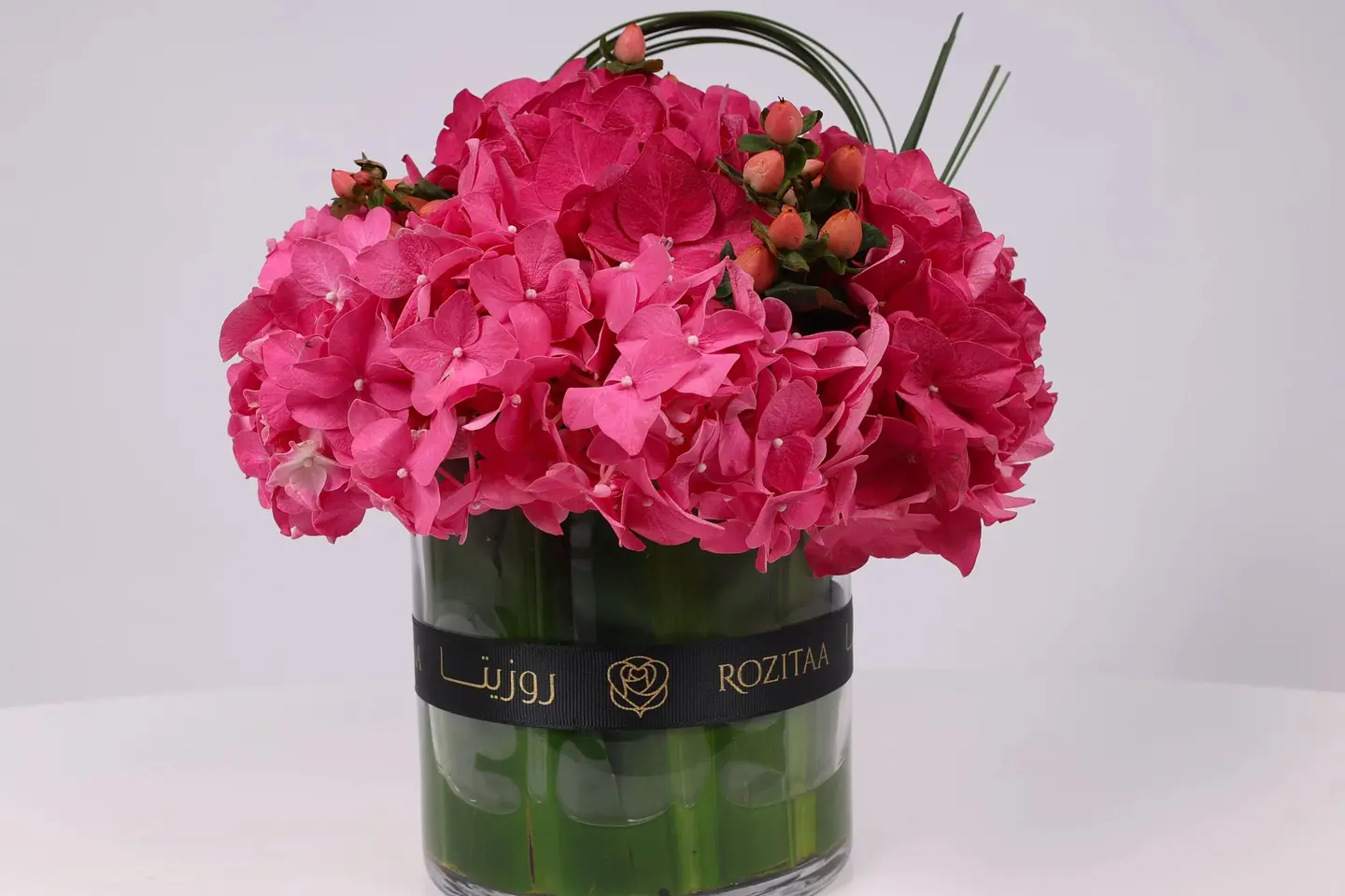 فازة الورد الزاهية – ألوان مشرقة