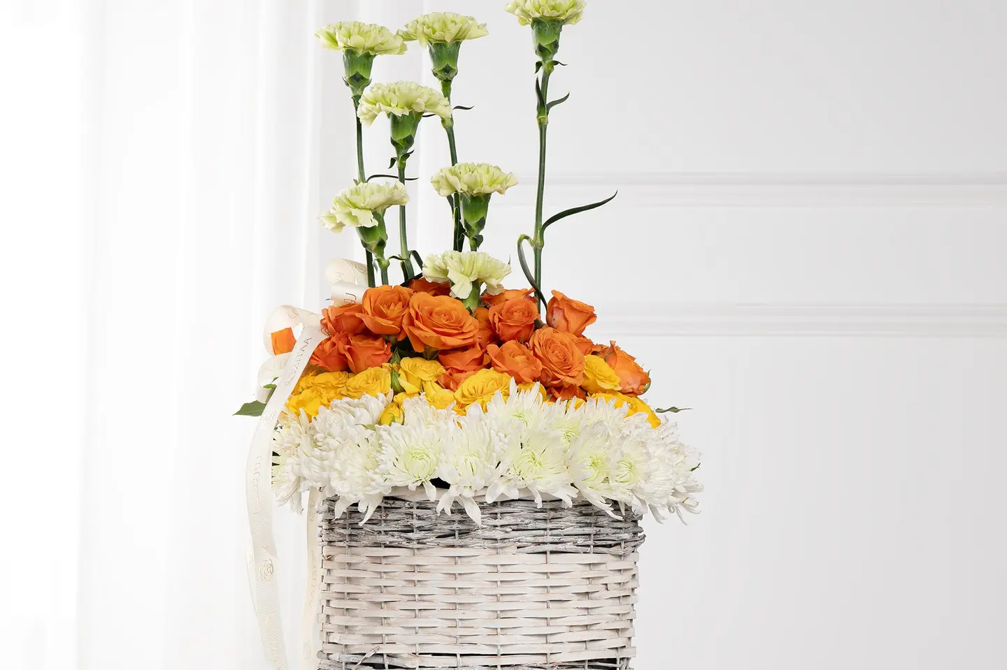 سلة ورد الخريف – ألوان دافئة