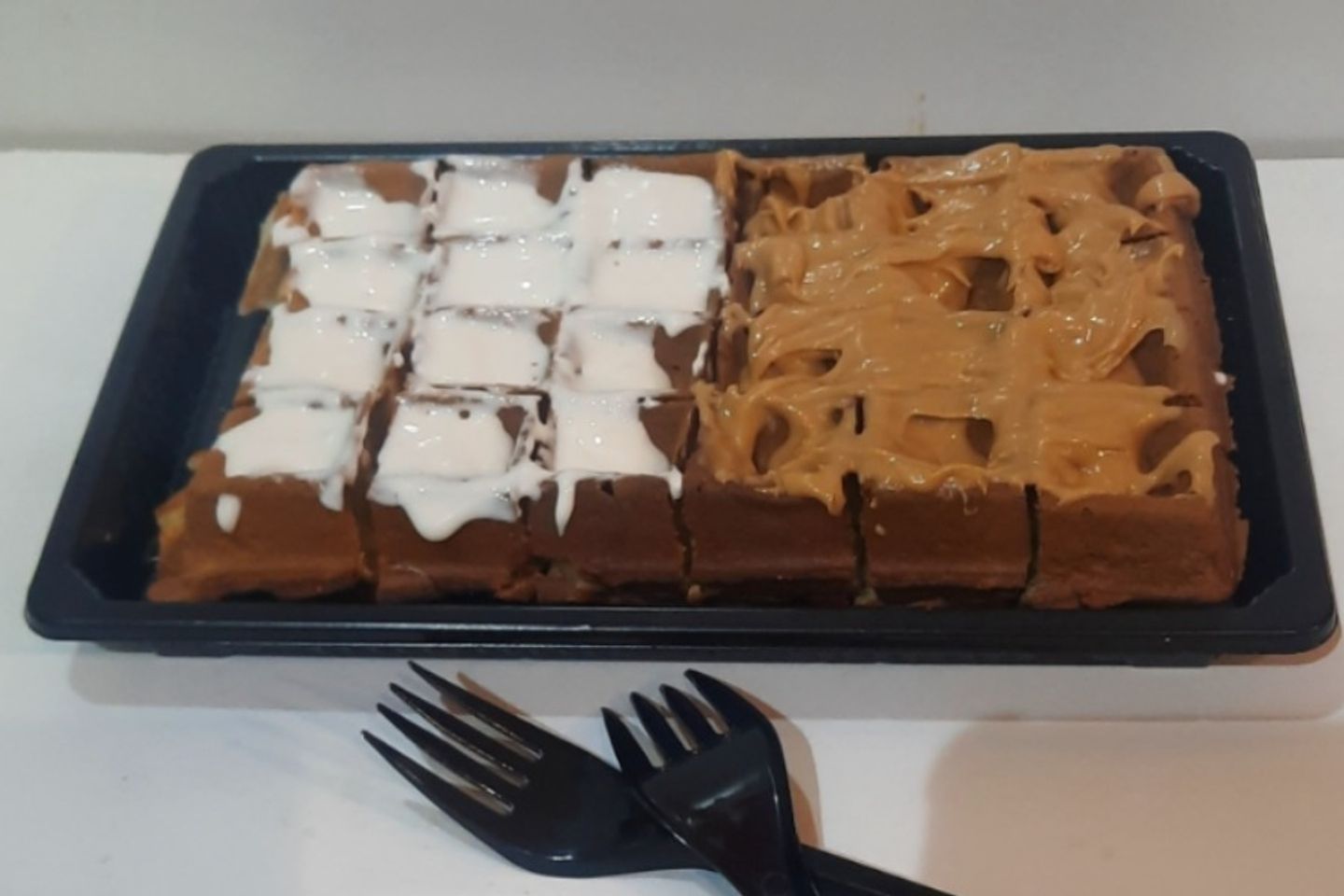 Waffle Cheese With Peanut
