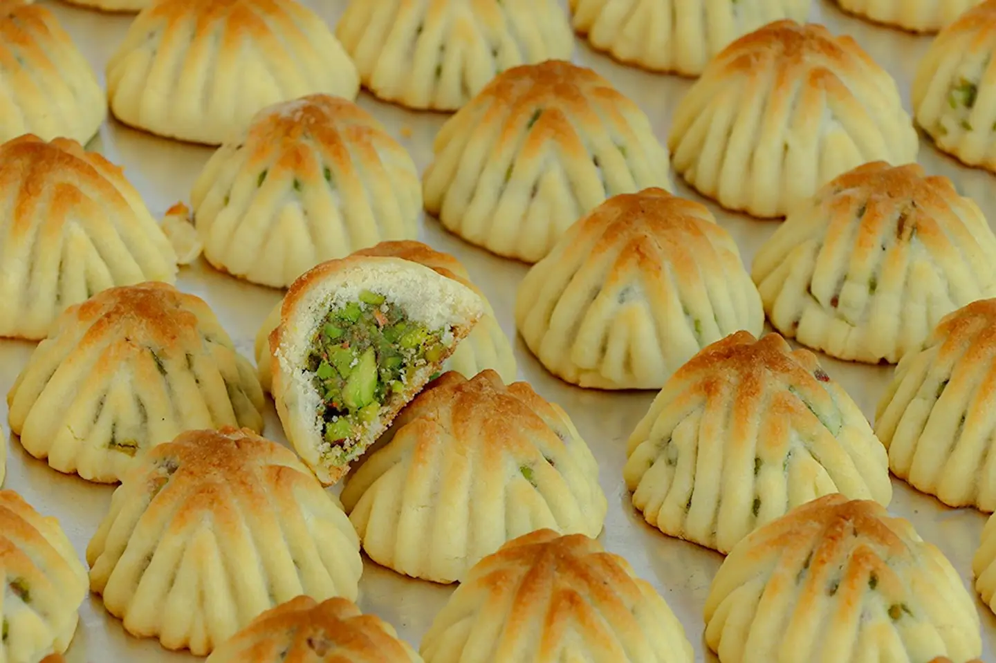 معمول بالفستق