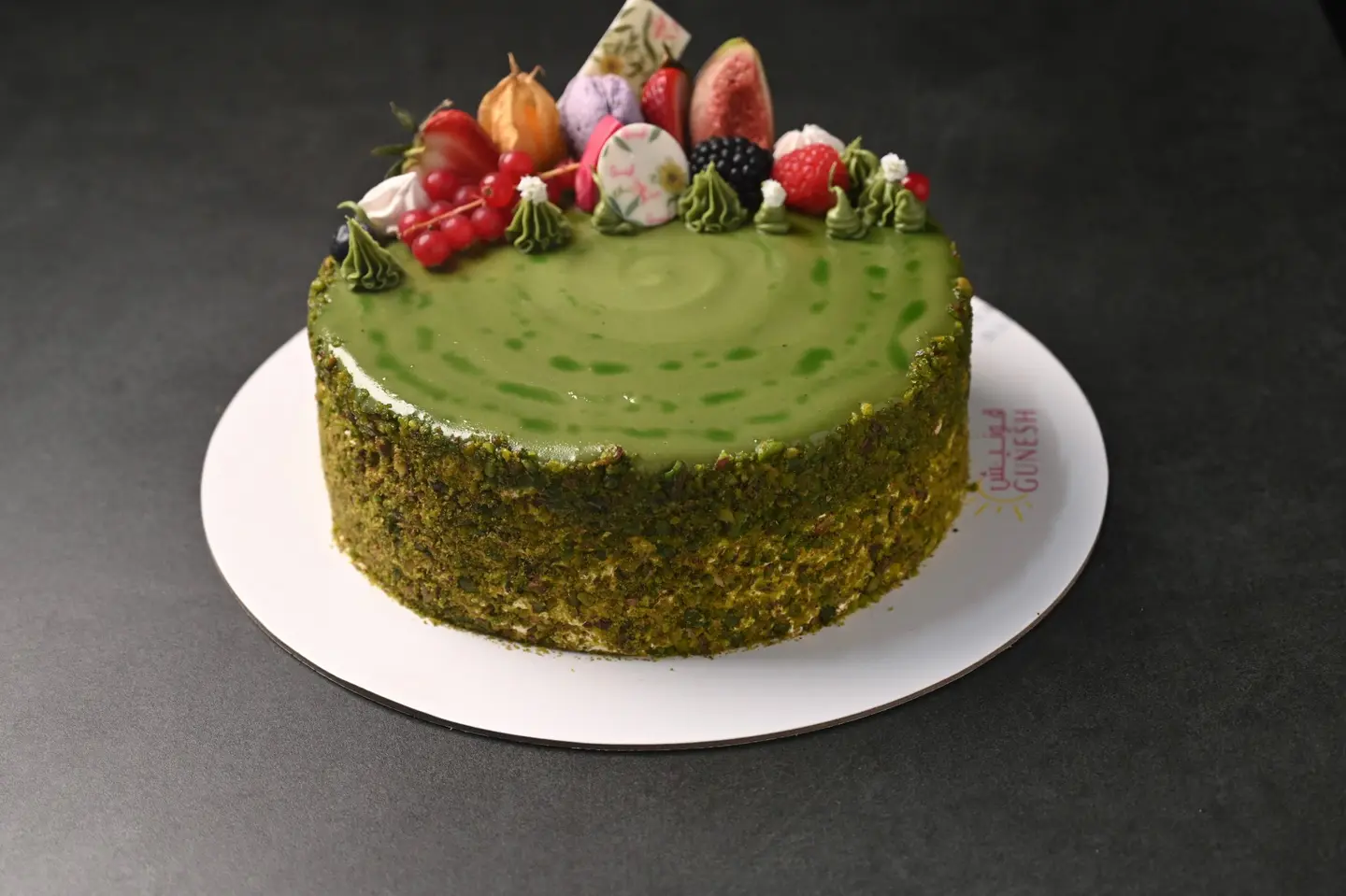 قونيش كيك بستاشيو