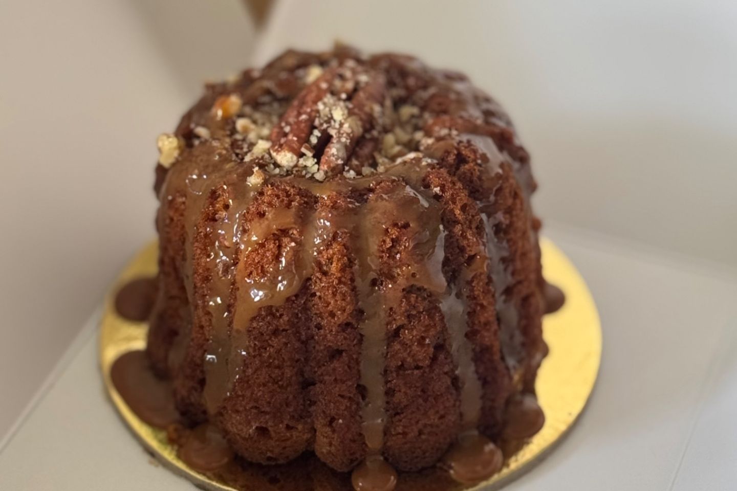 Tamr Cake