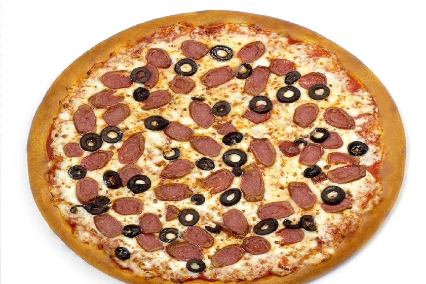 بيتزا بيبروني مع نقانق