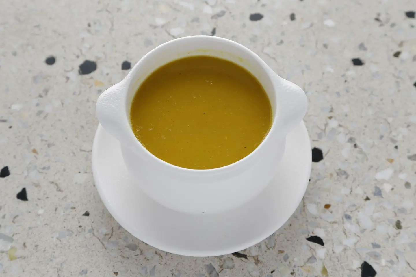 شوربة عدس