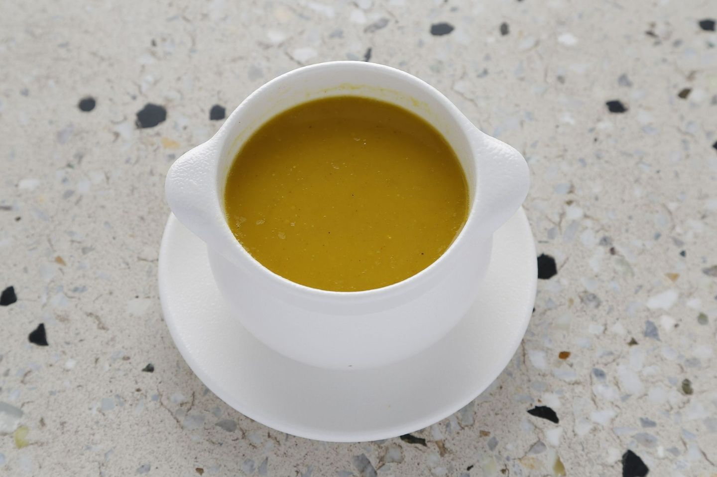 شوربة عدس