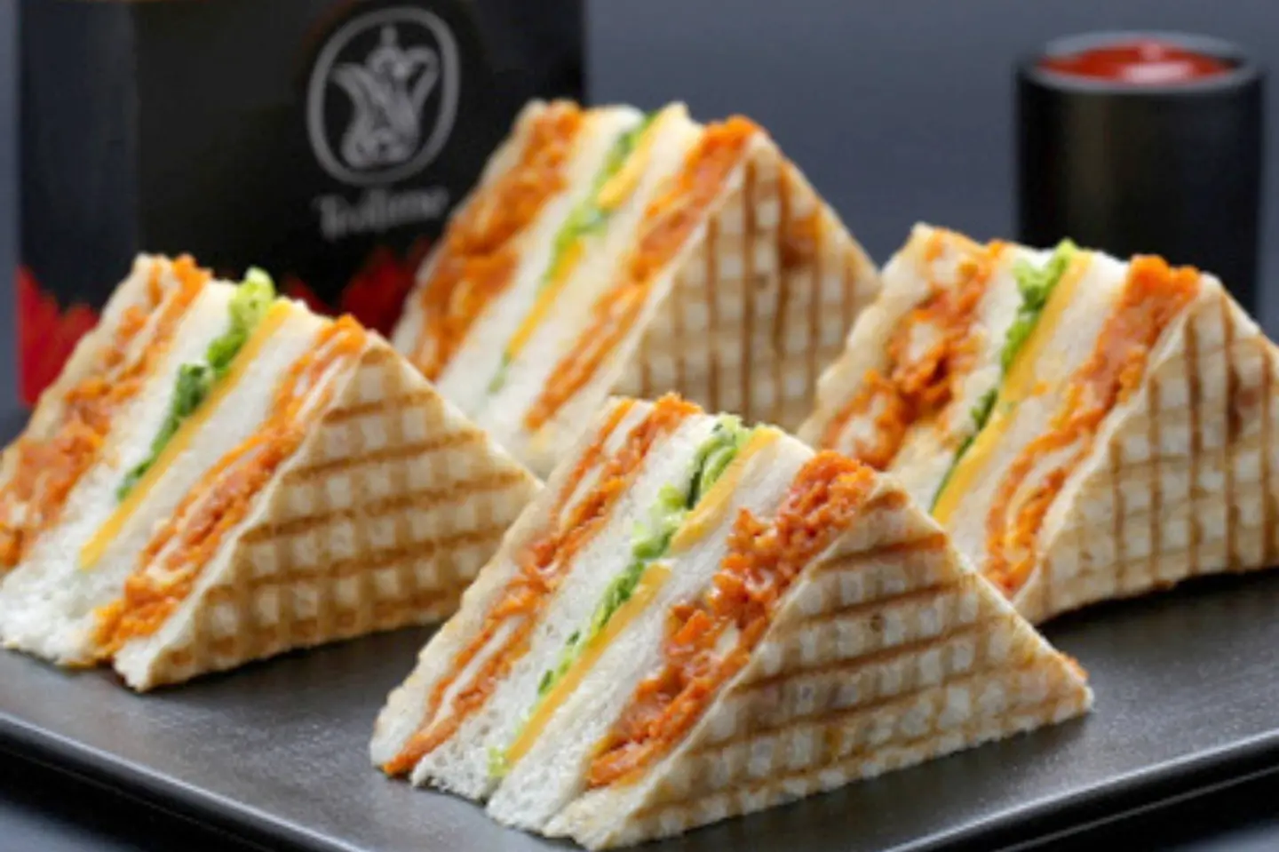 Zinger Club