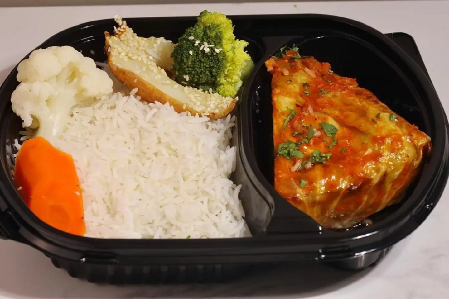 ملفوف محشي دجاج - مائة وخمسون غرام