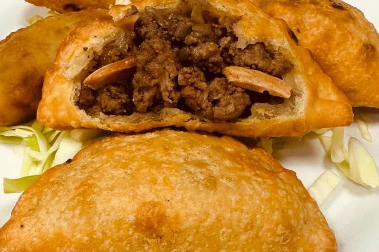 سمبوسه لحم
