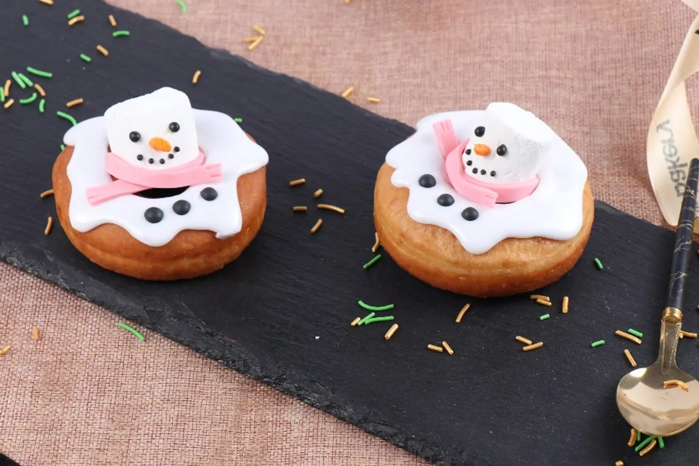 دونات رجل الثلج