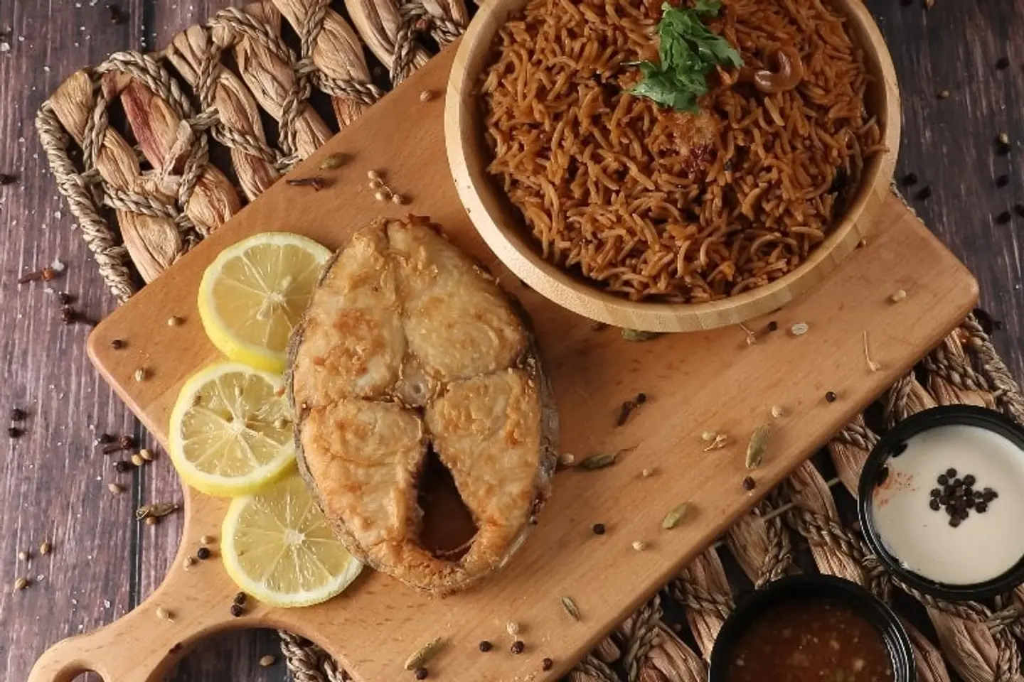 طبق كنعد شرائح شخص واحد