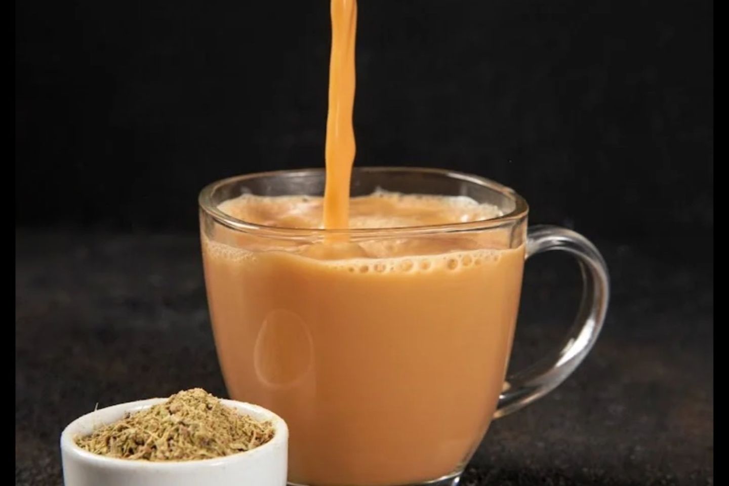حليب عدني