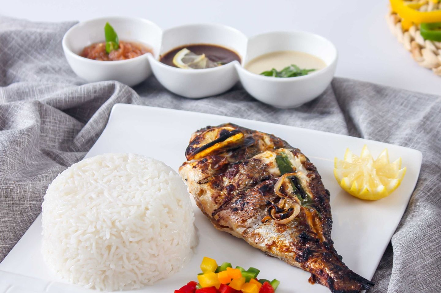 وجبة سمك شعور مشوي