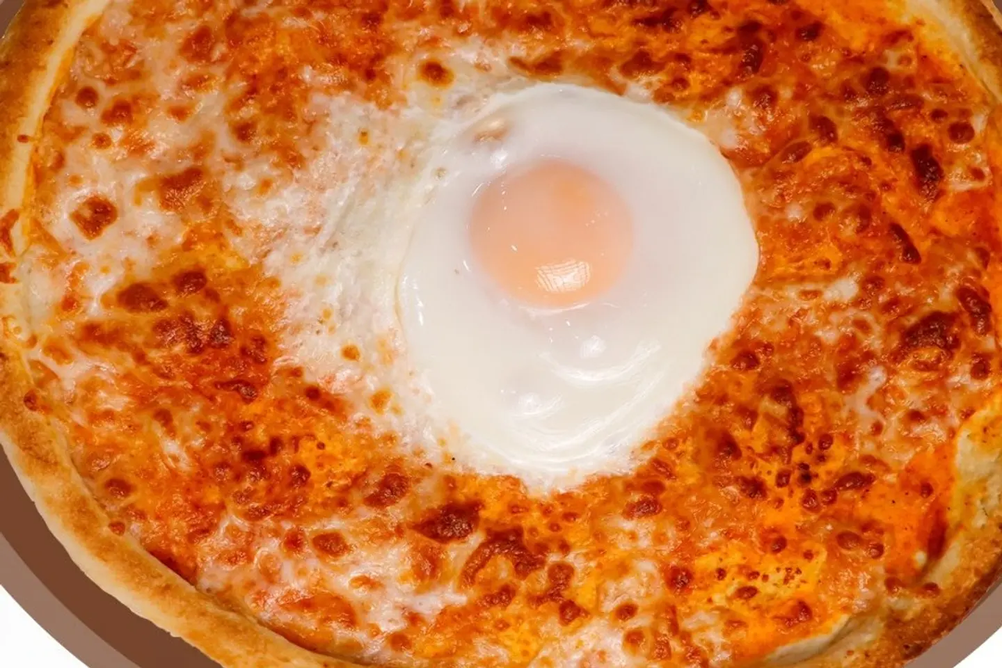 Pizza Cheese And Eggs Medium