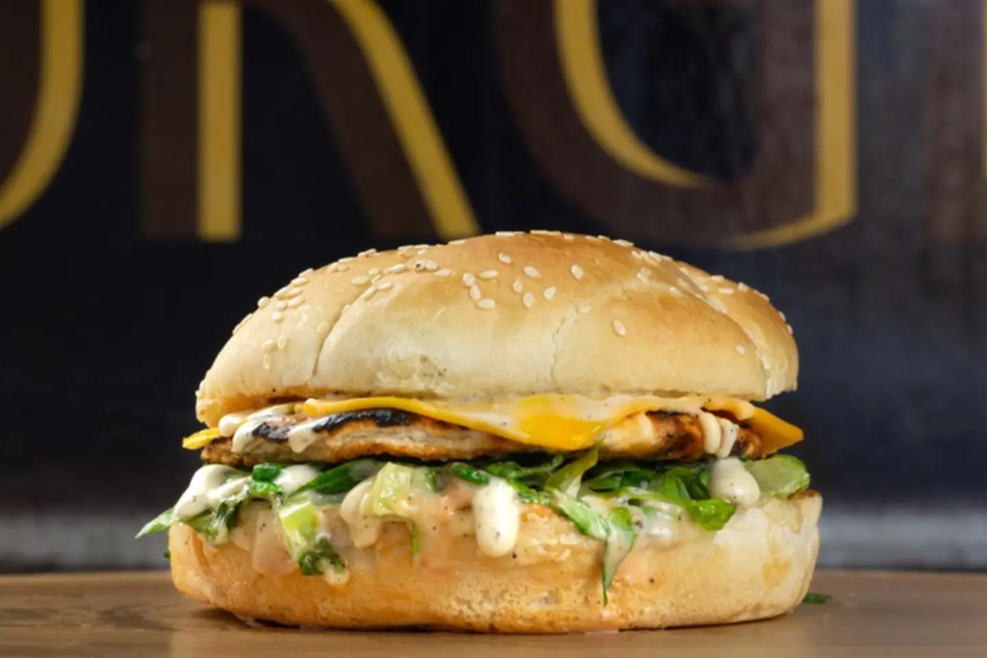 برجر دجاج كلاسيك عادي