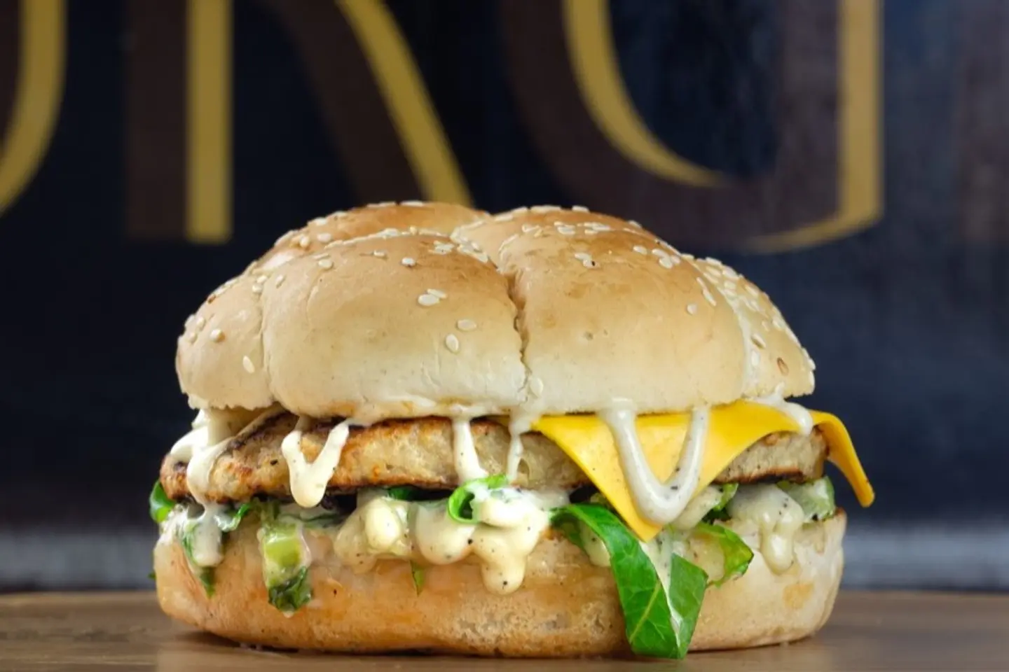 برجر دجاج بيج عادي