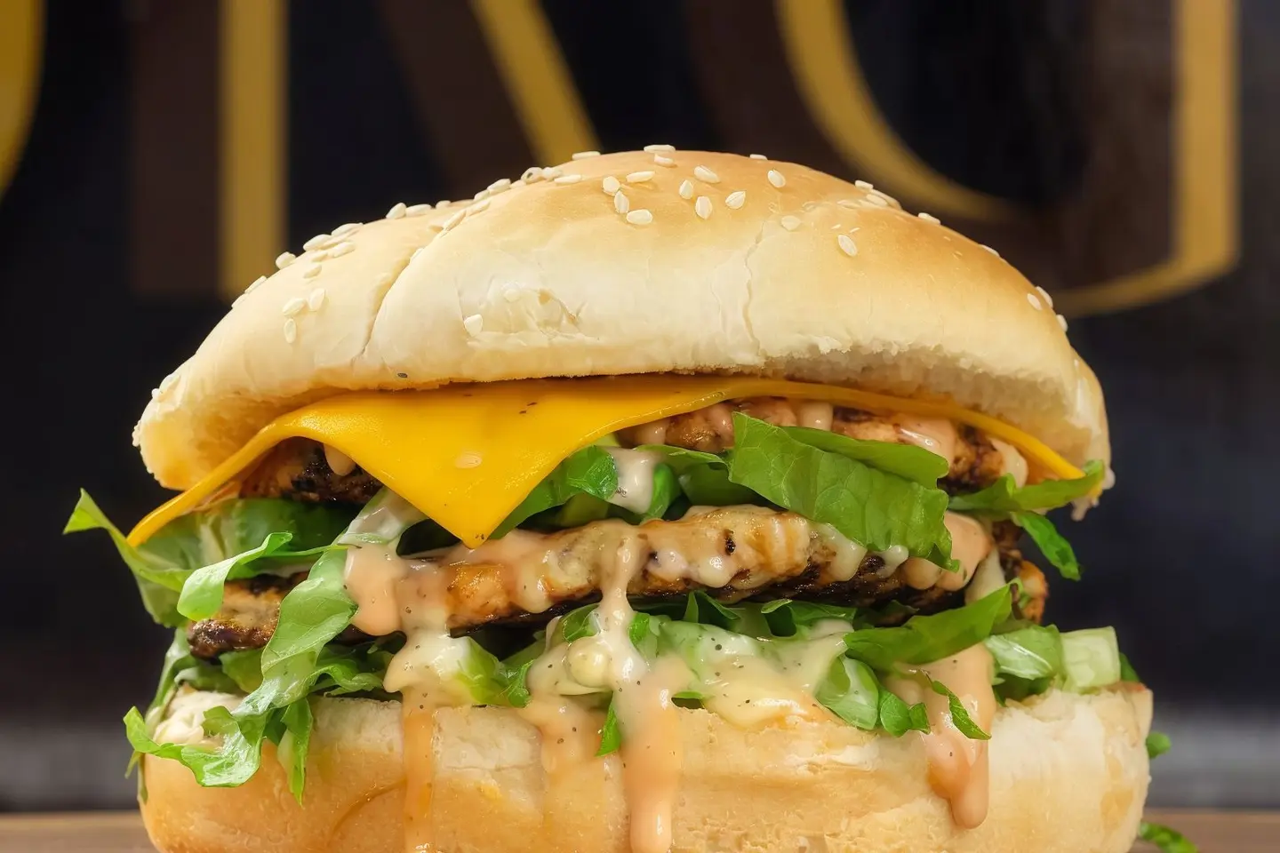 برجر دجاج بيج دبل