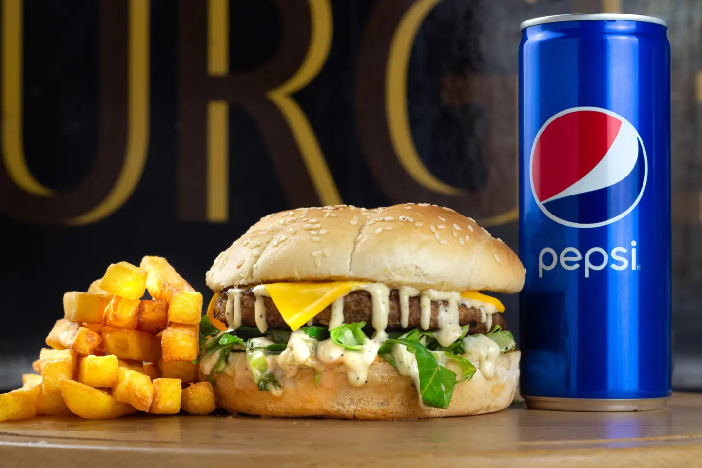 وجبة برجر لحم بيج عادي