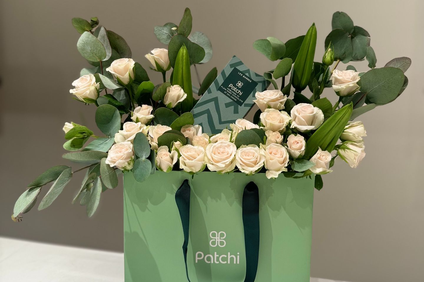 Patchi Chocolate With Natural Roses