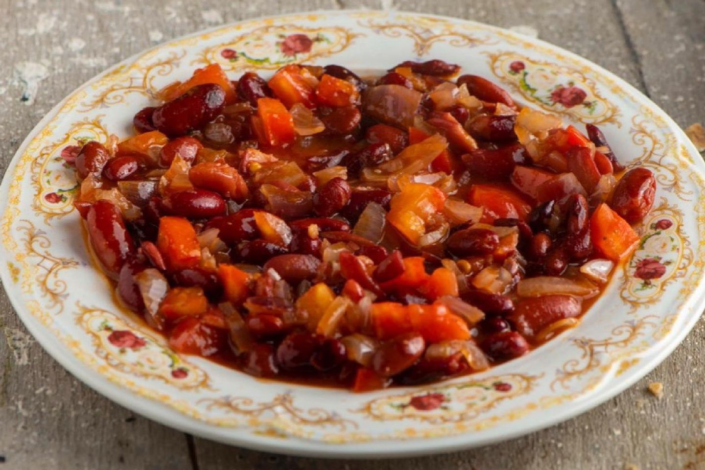 Beans With Tomatoes And Eggs